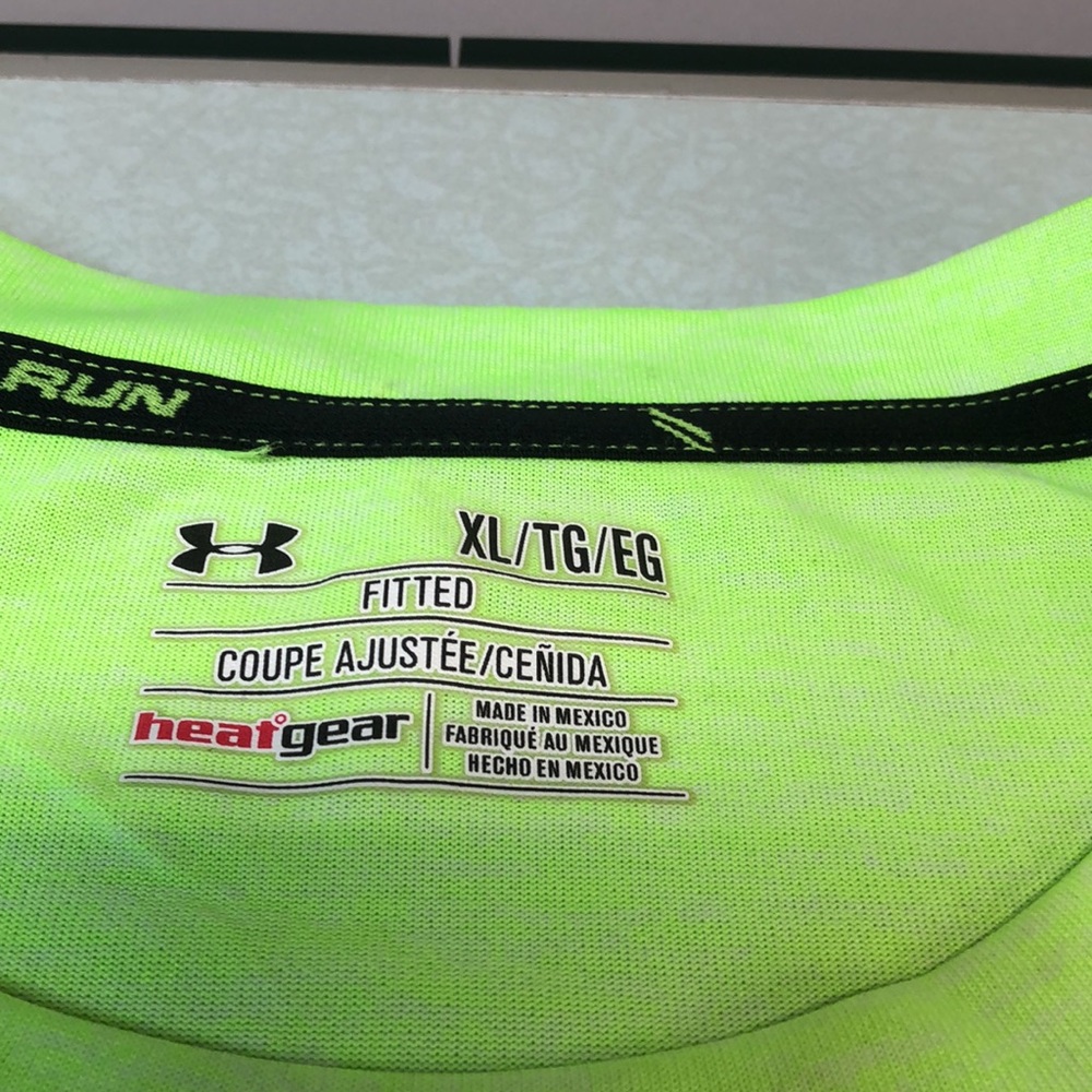 Men’s neon, yellow/green fitted T-shirt - Picture 2 of 7